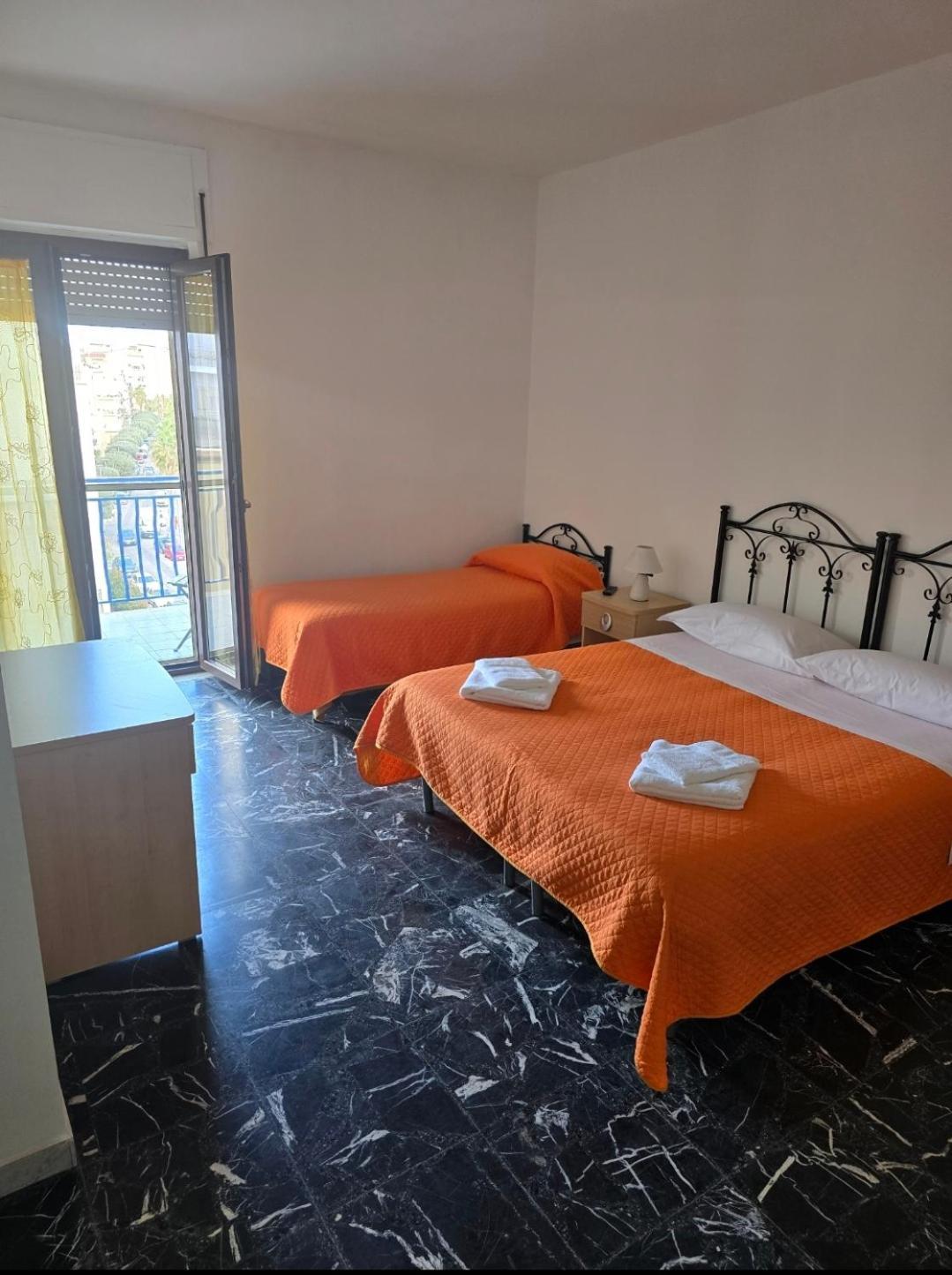 B&B Bella Vista Crotone Exterior foto